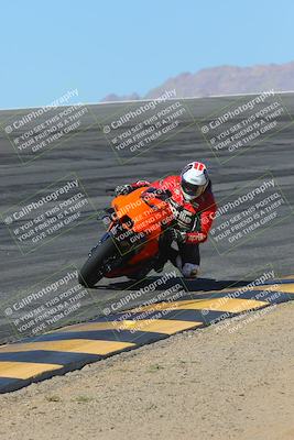 media/Mar-24-2025-Moto Forza (Mon) [[57ce5c5cff]]/1-Advanced Group/Session 2 (Bowl)/